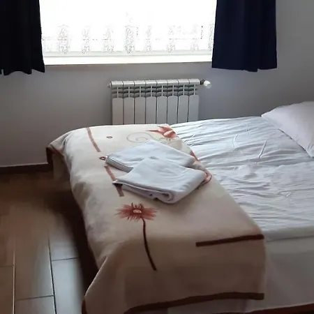Pokoje Goscinne Appartement *